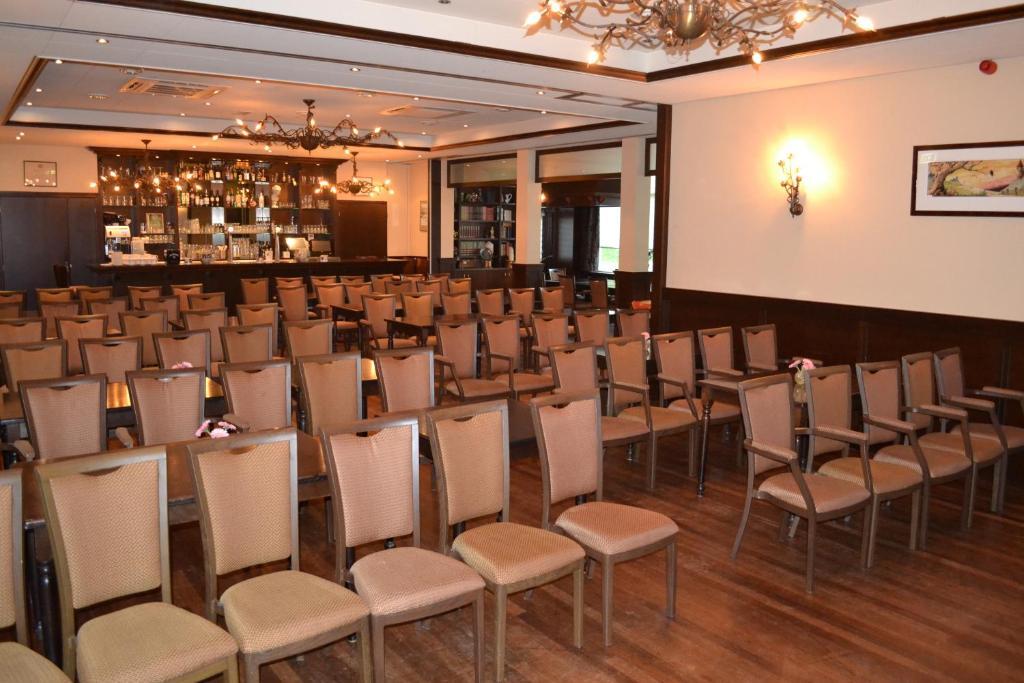 Hotel Het Wapen Van Drenthe 로뎅 외부 사진