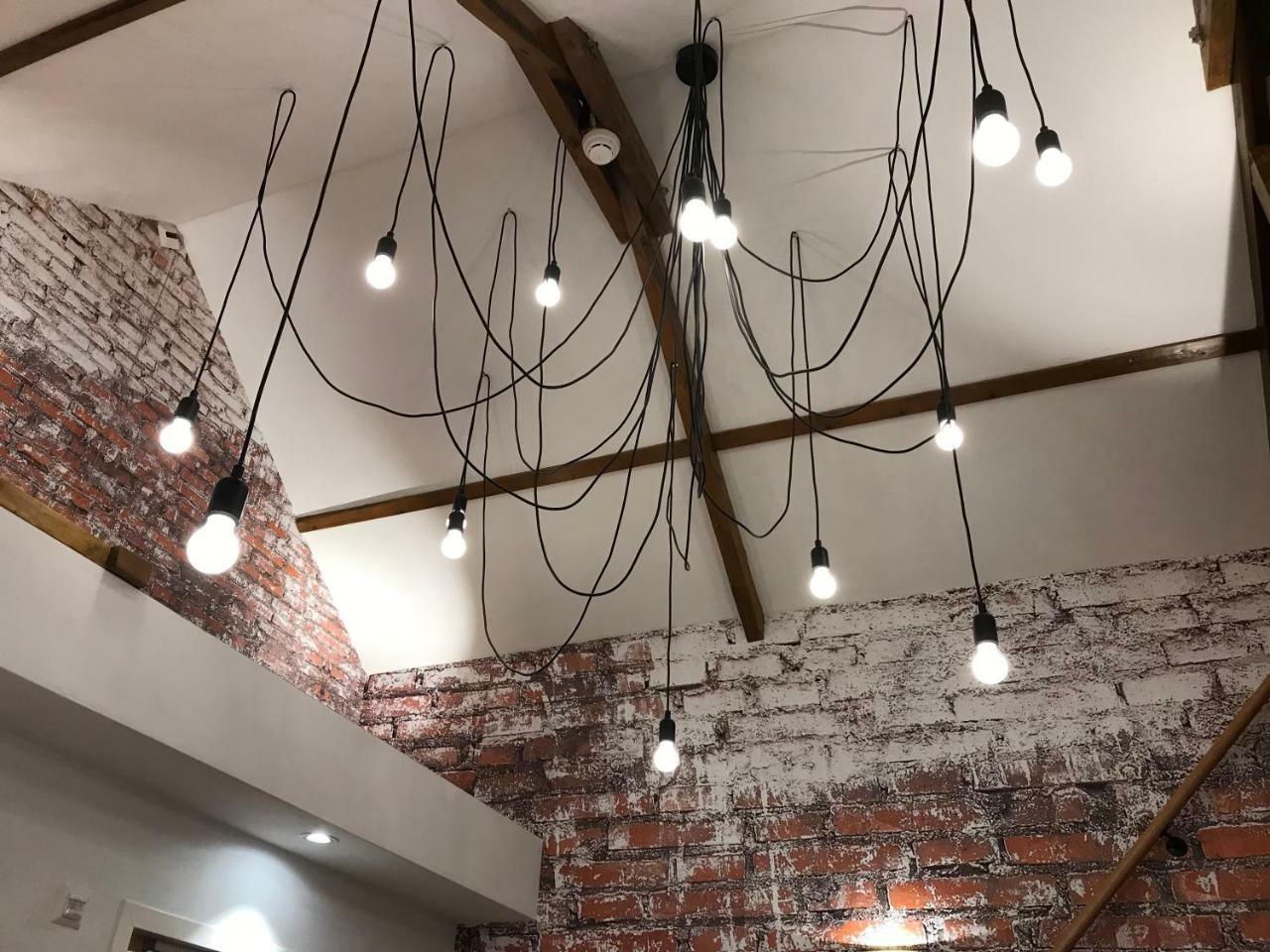 Hotel Het Wapen Van Drenthe 로뎅 외부 사진